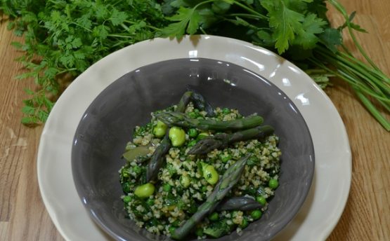 Recette salade-boulgour-asperges-feves - Livraison de fruits et légumes BIO - Graines d'ici - Nantes