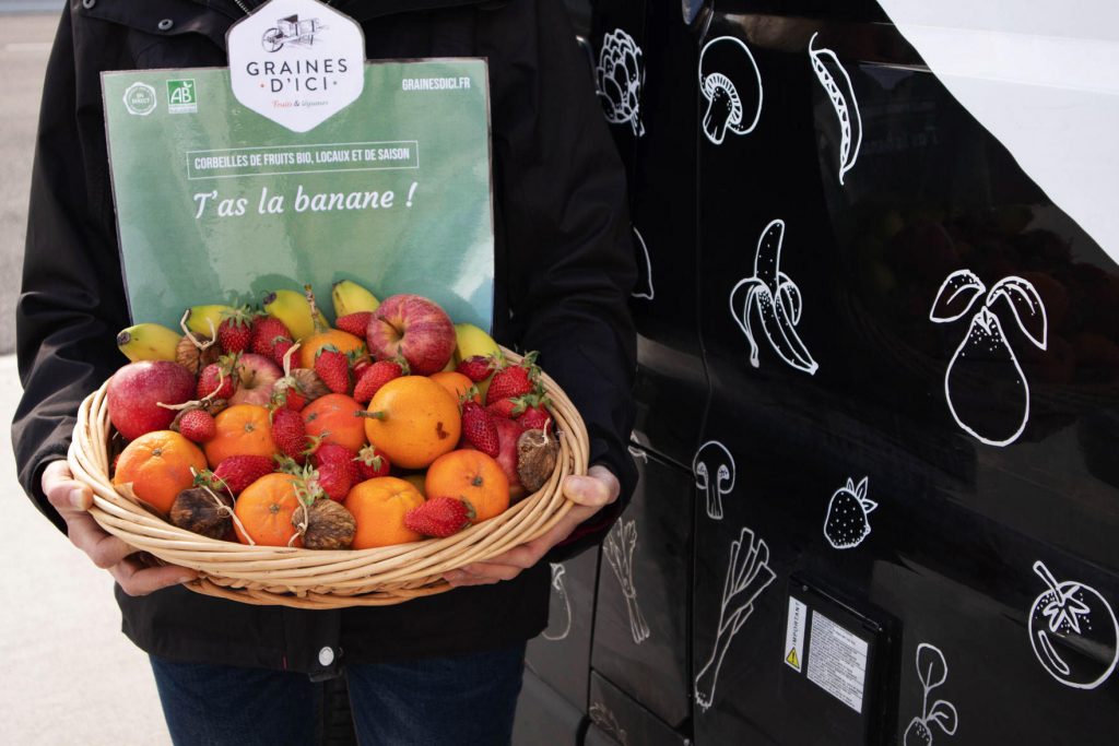 corbeille de fruits bio Graines livrée à Nantes ou à Angers